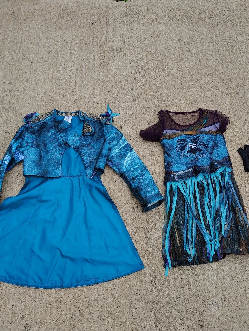 Disney Store Uma Costume Dress Up Halloween Descendants 2 Ursula Daughter 11/12